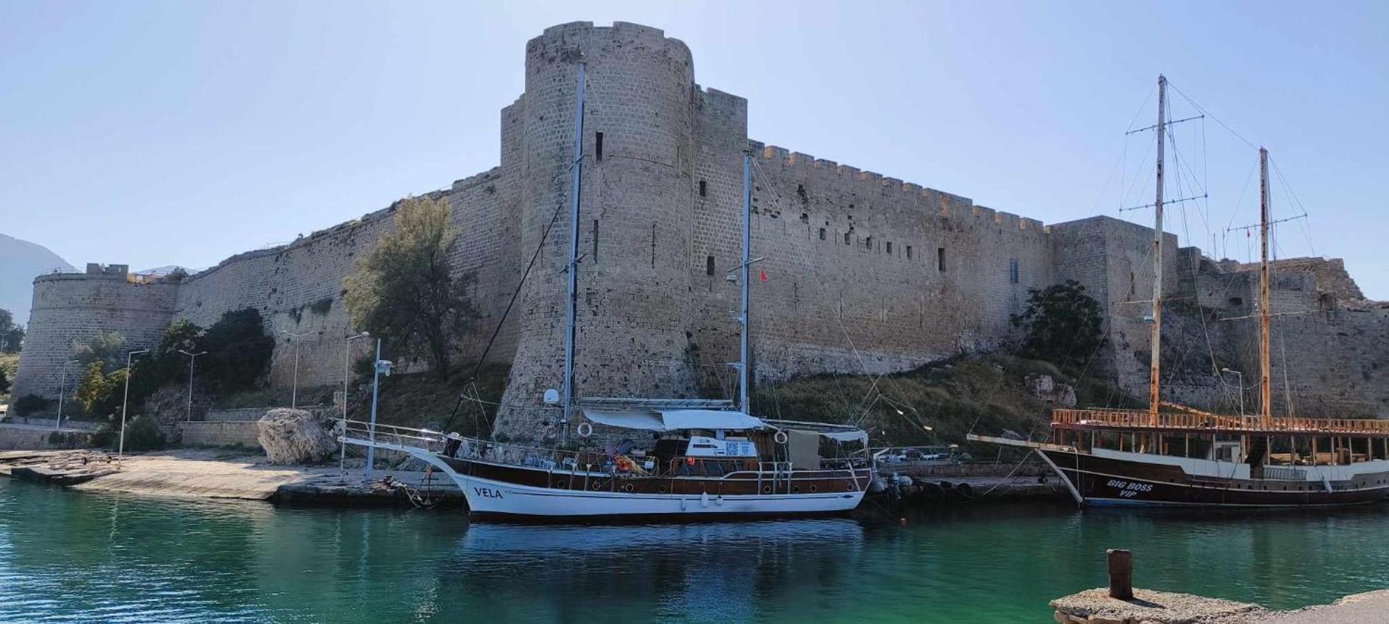 Sea View Apartment Kyrenia Кіренія Екстер'єр фото